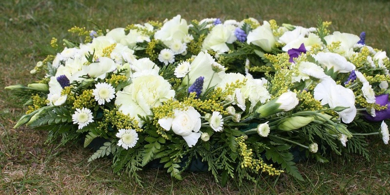 funeral-flowers-374183 1280